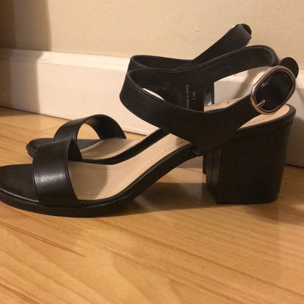 Short black heels
